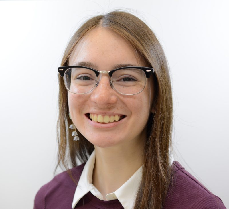 Maria Lomas Headshot